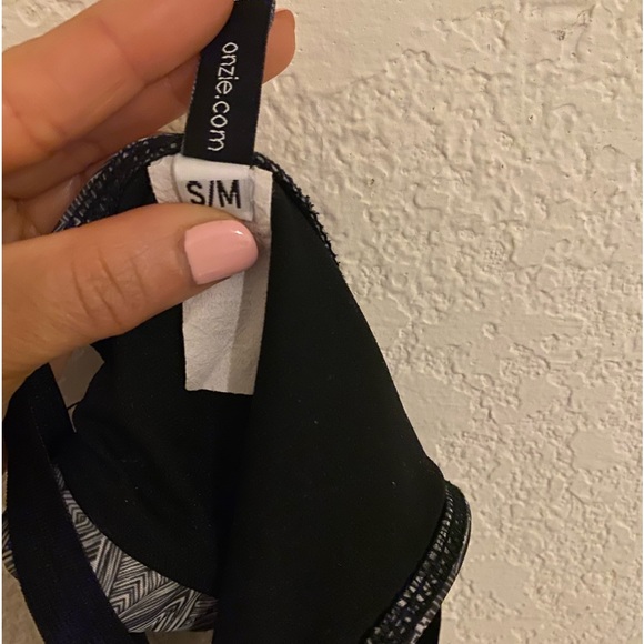 Onzie Set - Picture 4 of 5